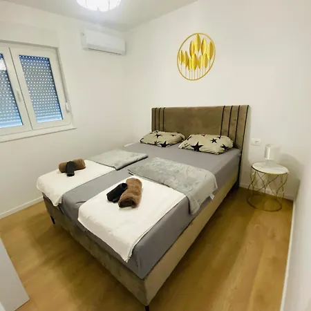 Miro Διαμέρισμα *